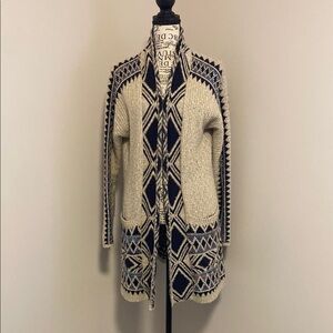 Geometric Patterned Women's Sweater